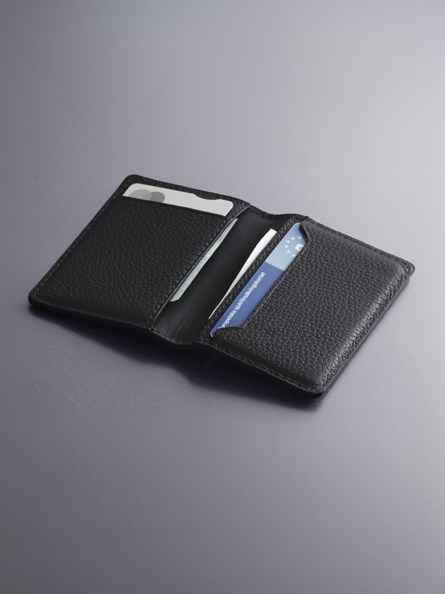 Woolnut Leather Wallet - Black