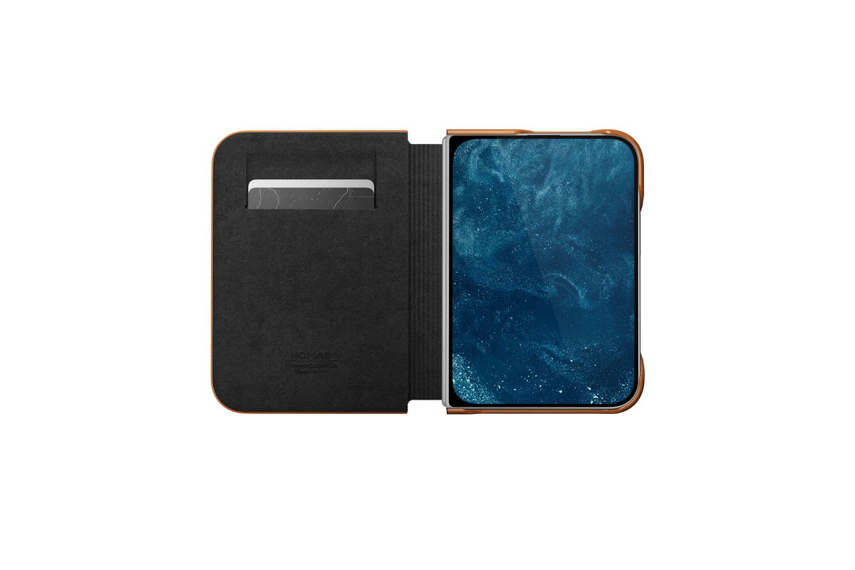 Nomad Traditional Folio with Horween Leather for iPhone Duo - Saddle
