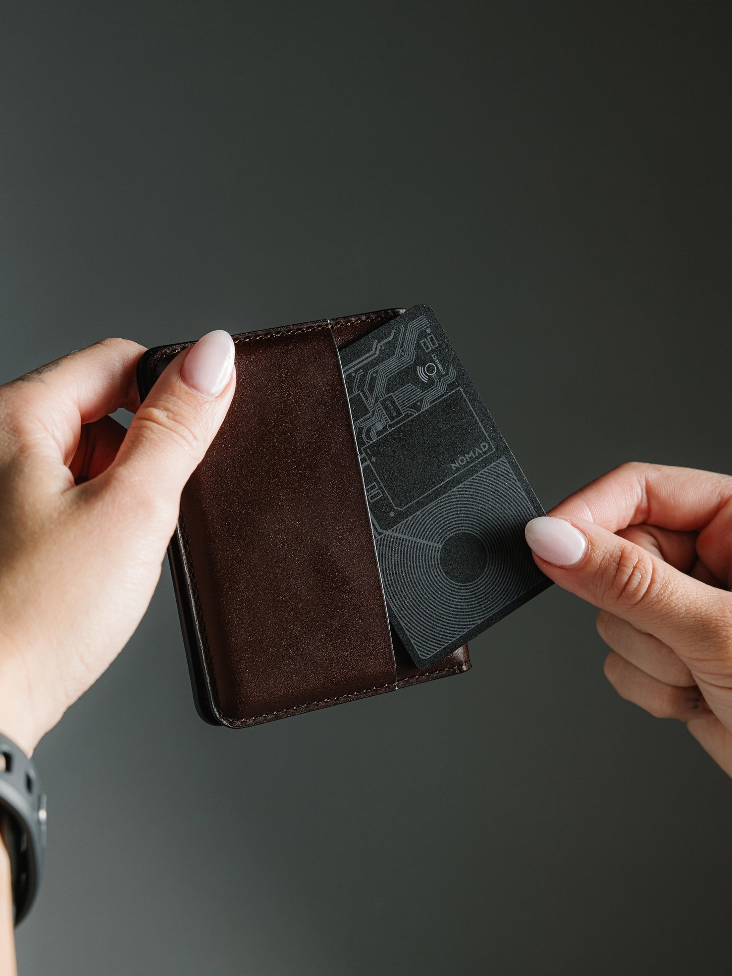 Nomad Tracking Card Air v2 for Apple Find My - Black